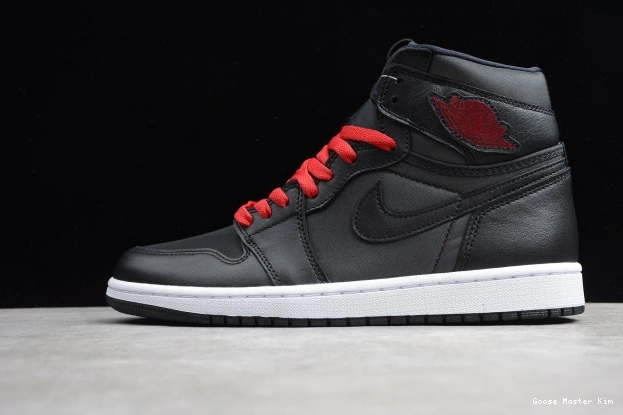High Jordan Air OG 1 Retro Black Satin 555088-060 0525